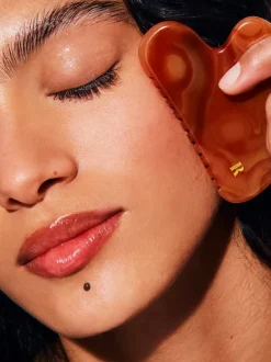 Accessoires|Soin Visage>Rouje Le Gua Sha Cornaline DefaultTitle